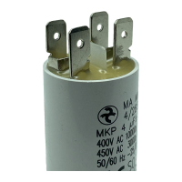 Condensateur à quatres cosses