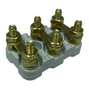 Plaque à bornes 40x25 mm avec trous oblong