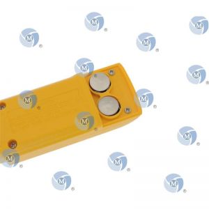 Testeur de condensateur - Les piles du testeur de capacité